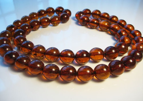 Round beads cognac preesed - round,